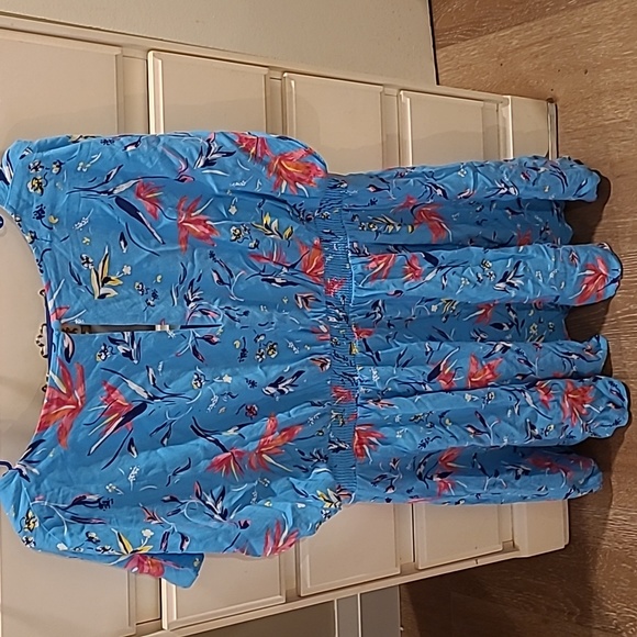 Gorgeous Light Blue Tunic - Picture 3 of 4